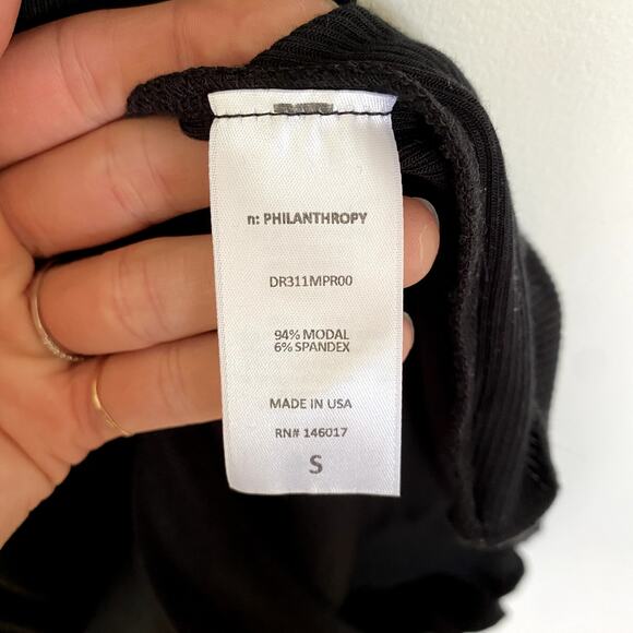 n: Philanthropy Ribbed Lace up Front Sleeveless Mini Dress in Black Small - Picture 7 of 10